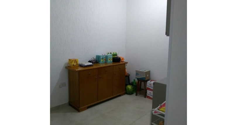 Sobrado à venda no Conjunto Residencial Jardim Canaã na Rua Santaluz