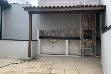 Lindo Sobrado à venda na Chacara Inglesa na Rua Doutor Ademar Nobre