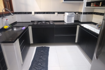 Sobrado à venda no Conjunto Residencial Vista Verde na Rua Desembargador Joaquim Bandeira de Melo