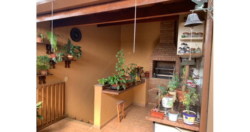 Sobrado à venda na Chacara Inglesa na Rua Doutor Ademar Nobre