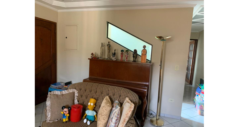 Sobrado à venda na Chacara Inglesa na Rua Doutor Ademar Nobre