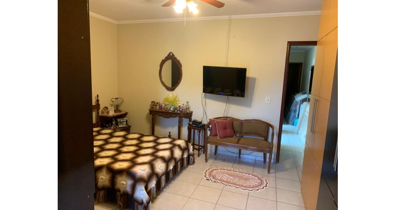 Sobrado à venda na Chacara Inglesa na Rua Doutor Ademar Nobre