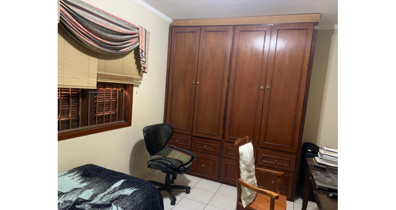 Sobrado à venda na Chacara Inglesa na Rua Doutor Ademar Nobre