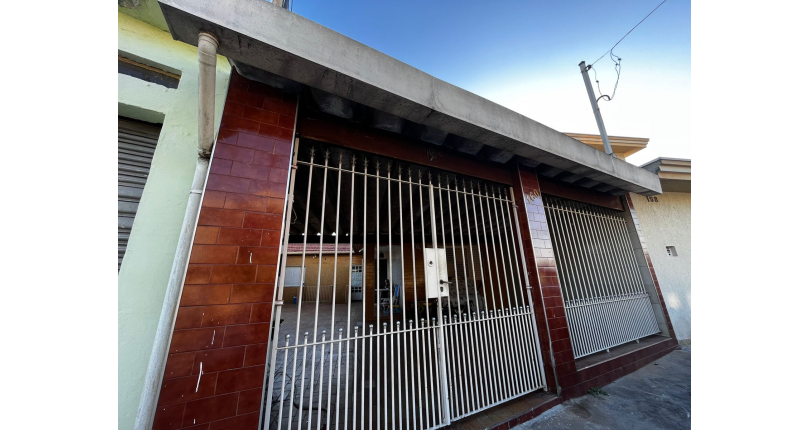 Casa à venda Parque Maria Domitila na Rua Itapejara