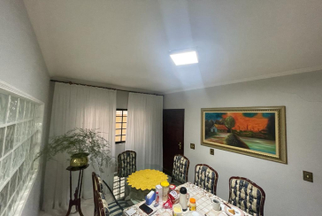 Sobrado à venda no Jardim Pinheiros (City Pinheirinho) na Rua Jose Mauro de Vasconcelos 