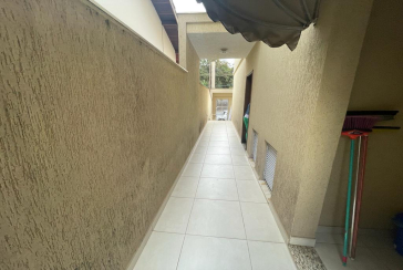 Sobrado à venda no Jardim Pinheiros (City Pinheirinho) na Rua Jose Mauro de Vasconcelos 