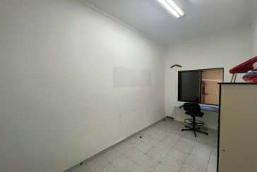 Sobrado à venda no Jardim Pinheiros (City Pinheirinho) na Rua Jose Mauro de Vasconcelos 