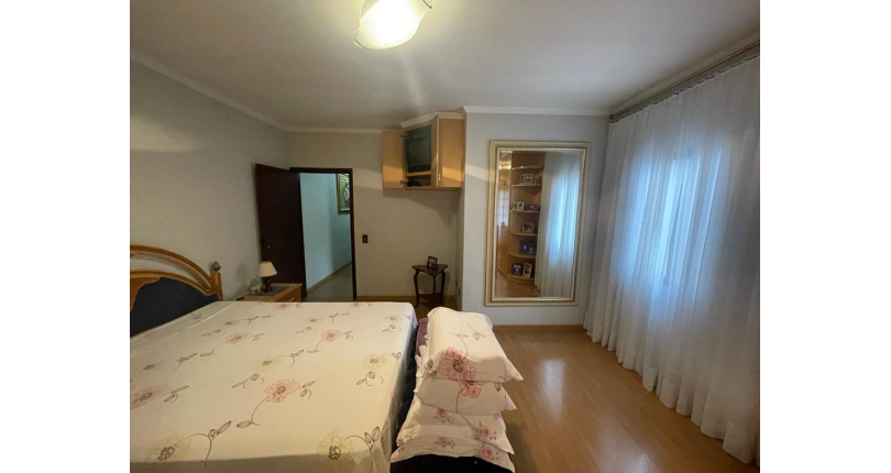 Sobrado à venda no Jardim Pinheiros (City Pinheirinho) na Rua Jose Mauro de Vasconcelos 