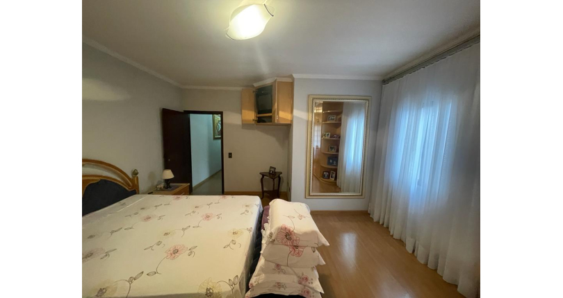 Sobrado à venda no Jardim Pinheiros (City Pinheirinho) na Rua Jose Mauro de Vasconcelos 