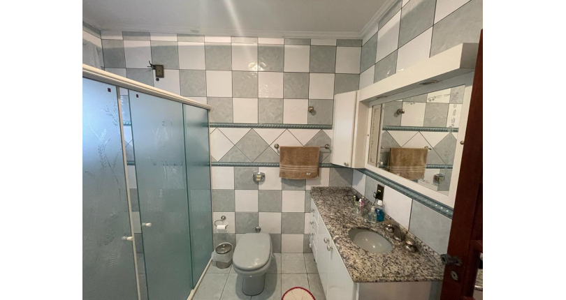 Sobrado à venda no Jardim Pinheiros (City Pinheirinho) na Rua Jose Mauro de Vasconcelos 