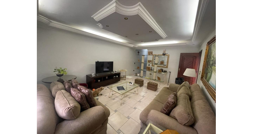 Sobrado à venda no Jardim Pinheiros (City Pinheirinho) na Rua Jose Mauro de Vasconcelos 