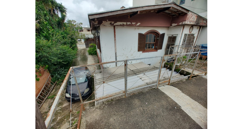 Casa à venda no Jardim Regina na Rua Crispim Santos