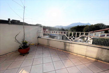 Sobrado à venda no Conjunto Residencial Vista Verde na Rua Desembargador Vicente Sabino Júnior