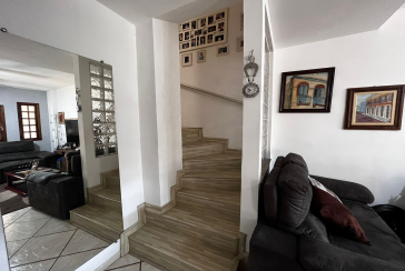 Sobrado à venda no Conjunto Residencial Vista Verde na Rua Desembargador Vicente Sabino Júnior