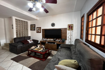 Sobrado à venda no Conjunto Residencial Vista Verde na Rua Desembargador Vicente Sabino Júnior