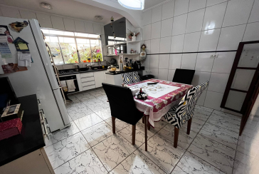 Sobrado à venda no Conjunto Residencial Vista Verde na Rua Desembargador Vicente Sabino Júnior