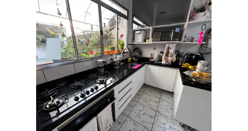 Sobrado à venda no Conjunto Residencial Vista Verde na Rua Desembargador Vicente Sabino Júnior