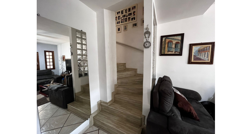 Sobrado à venda no Conjunto Residencial Vista Verde na Rua Desembargador Vicente Sabino Júnior