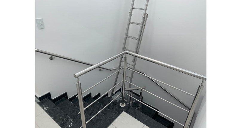  Sobrado novo à venda no Parque São Domingos na Rua Homero Sales 851