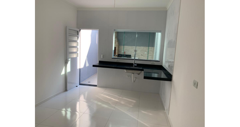  Sobrado novo à venda no Parque São Domingos na Rua Homero Sales 851