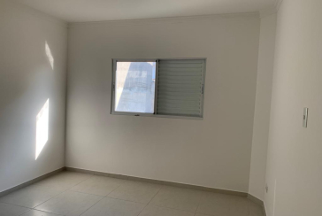 Sobrado novo à venda no Parque São Domingos na Rua Homero Sales 855 