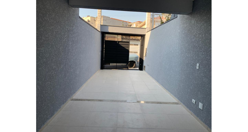 Sobrado novo à venda no Parque São Domingos na Rua Homero Sales 855 