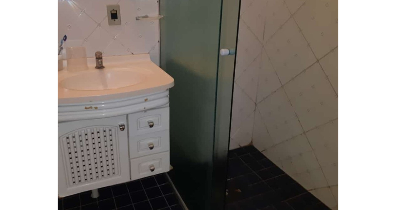  Sobrado á venda no Conjunto Residencial Vista Verde na Rua José Carlos de Resende