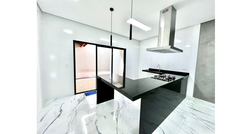 Sobrado à venda Rua Frei Adriano Donado, Jardim Pinheiros - Imóveis à Venda