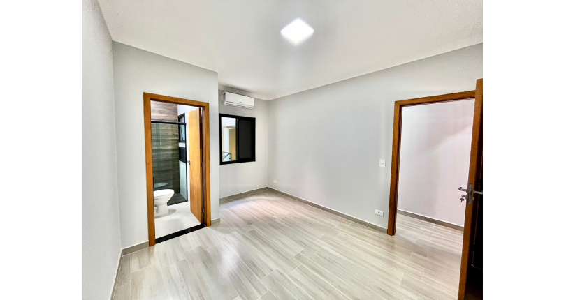 Sobrado à venda Rua Frei Adriano Donado, Jardim Pinheiros - Imóveis à Venda