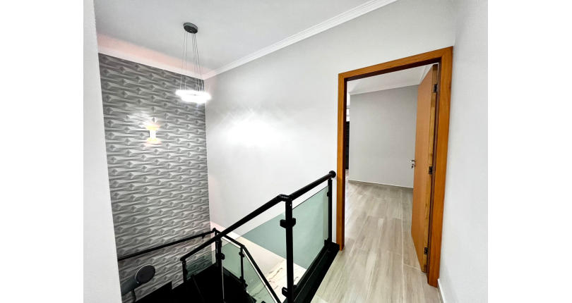 Sobrado à venda Rua Frei Adriano Donado, Jardim Pinheiros - Imóveis à Venda