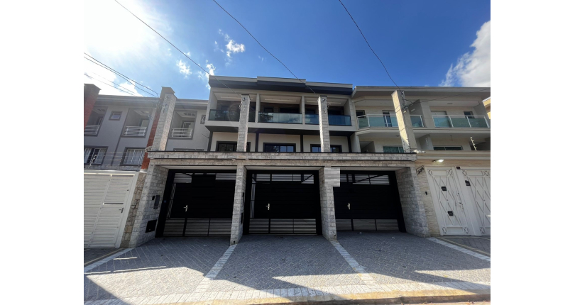 Sobrado à venda Rua Frei Adriano Donado, Jardim Pinheiros - Imóveis à Venda