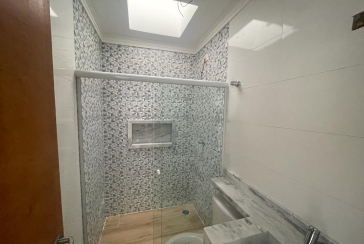 Sobrado à venda no Parque São Domingos na Rua Homero Sales 37