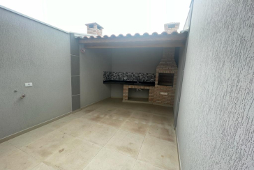 Sobrado à venda no Parque São Domingos na Rua Homero Sales 37