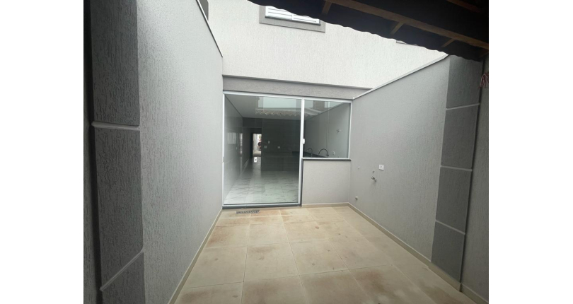 Sobrado à venda no Parque São Domingos na Rua Homero Sales 37