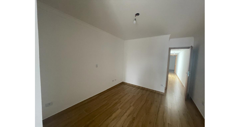 Sobrado à venda no Parque São Domingos na Rua Homero Sales 37