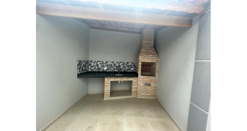 Sobrado à venda no Parque São Domingos na Rua Homero Sales 37