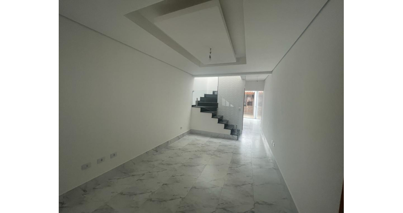 Sobrado à venda no Parque São Domingos na Rua Homero Sales 37