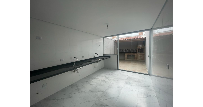 Sobrado à venda no Parque São Domingos na Rua Homero Sales 37