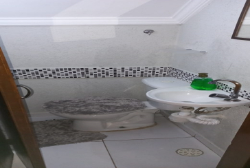 Sobrado à venda no Jaraguá na Rua Luiz Lopes da Silva