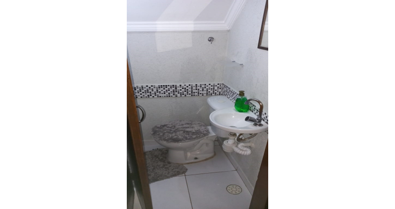 Sobrado à venda no Jaraguá na Rua Luiz Lopes da Silva