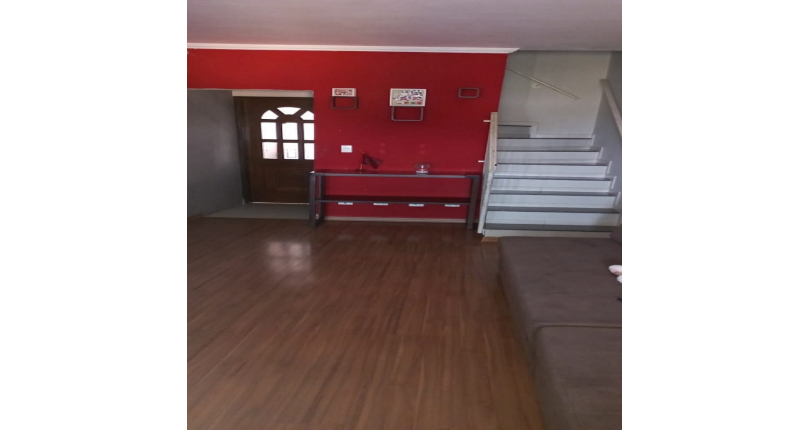 Sobrado à venda no Jaraguá na Rua Luiz Lopes da Silva