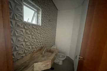 OPORTUNIDADE: Sobrado à venda no Parque São Domingos na Rua Abraham Lincoln