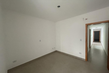 OPORTUNIDADE: Sobrado à venda no Parque São Domingos na Rua Abraham Lincoln