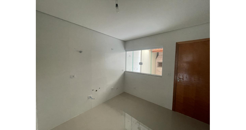 OPORTUNIDADE: Sobrado à venda no Parque São Domingos na Rua Abraham Lincoln