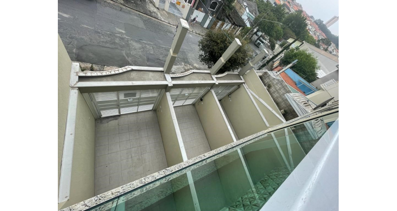 OPORTUNIDADE: Sobrado à venda no Parque São Domingos na Rua Abraham Lincoln