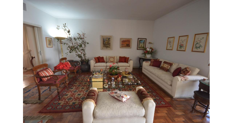 Apartamento á venda na Consolação na Avenida Angélica 1803