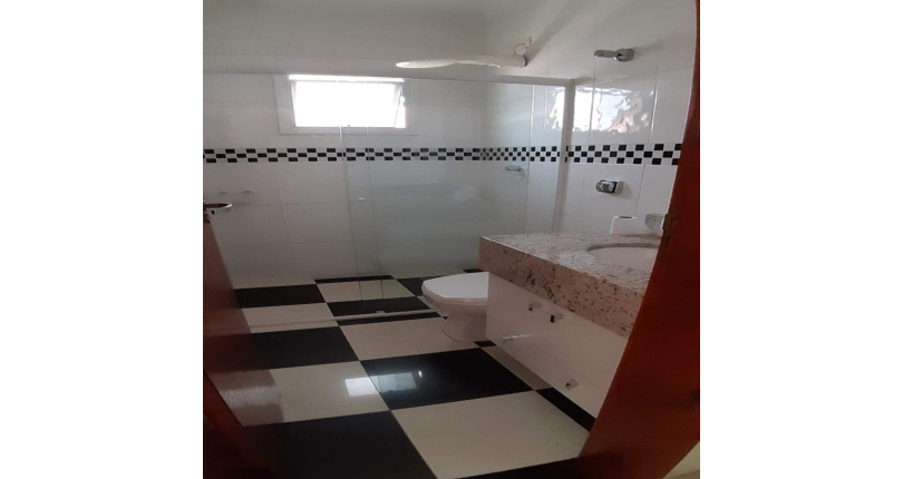 Sobrado à venda no Parque São Domingo na Rua Giovani Recordati