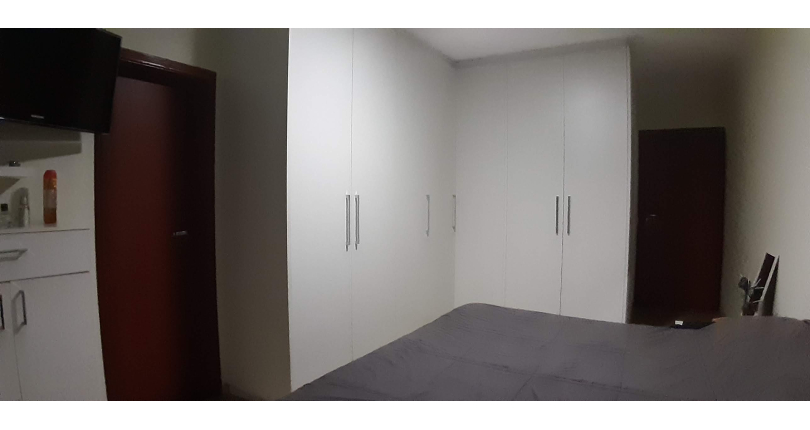 Sobrado à venda no Parque São Domingo na Rua Giovani Recordati