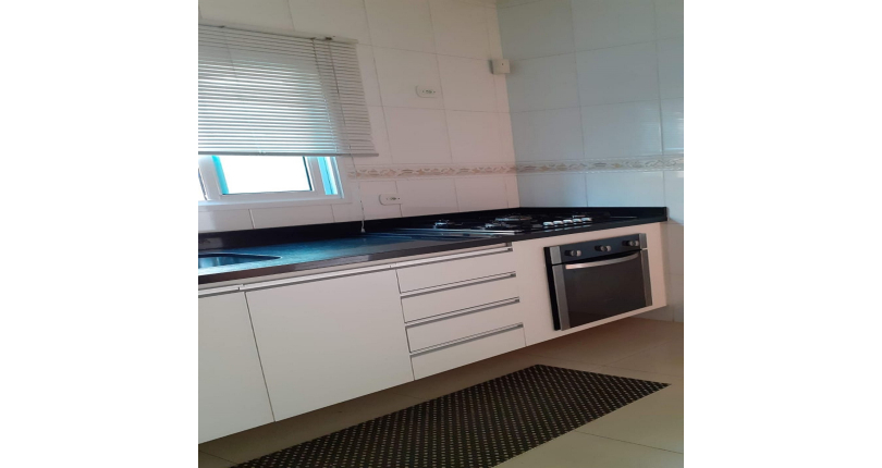 Sobrado à venda no Parque São Domingo na Rua Giovani Recordati