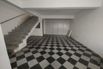 Imóvel Comercial à venda no Jardim Santo Elias na Avenida Mutinga